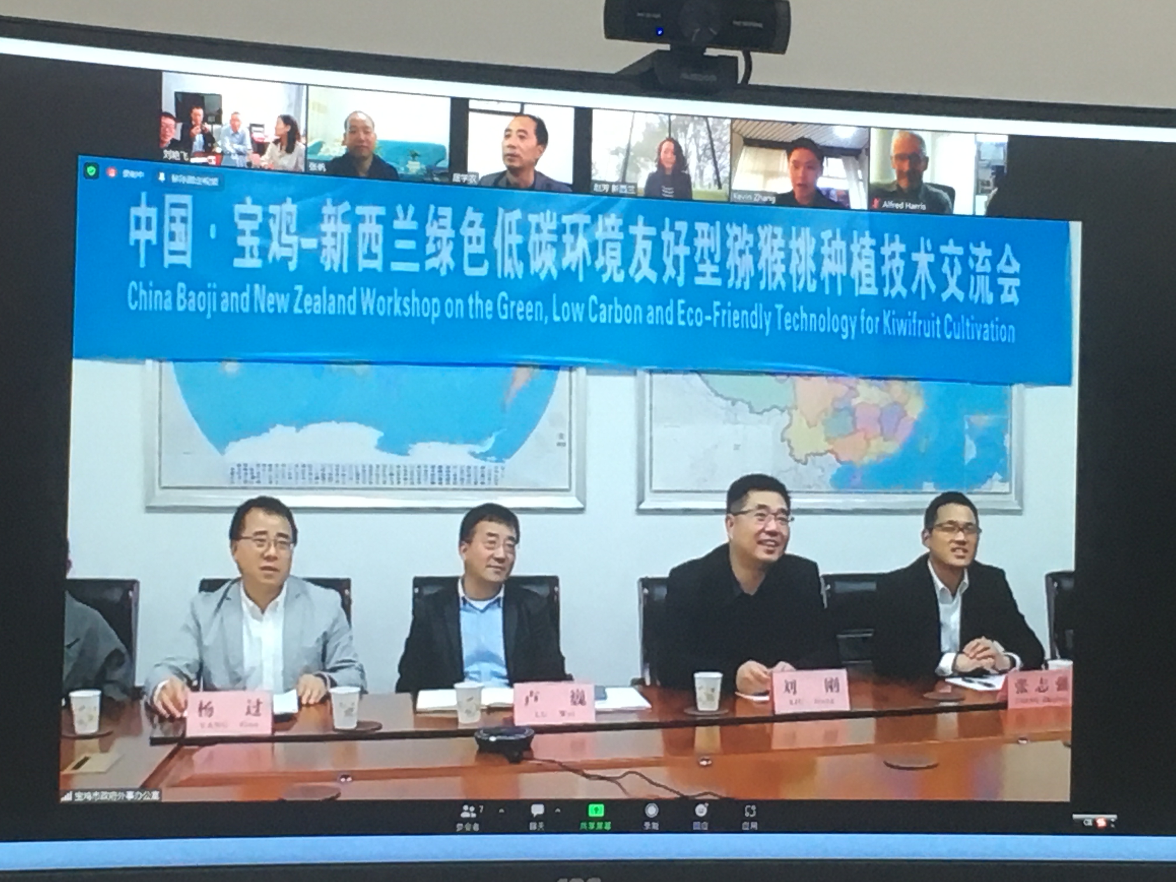 55e1b2fe77504ec88d7a8903a49074d8.jpg 55e1b2fe77504ec88d7a8903a49074d8.jpg